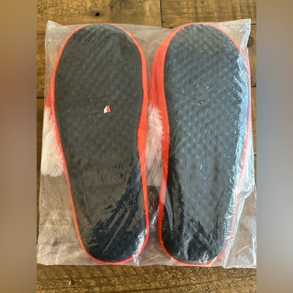 NWT‎ NFL Broncos Women’s Slippers - Size 11/12 - Picture 4 of 4